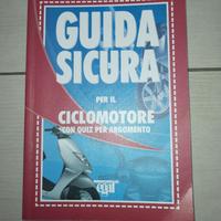 Scuola Guida Sicura per il Ciclomotore con Quiz x