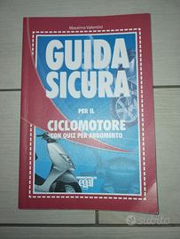 Scuola Guida Sicura per il Ciclomotore con Quiz x