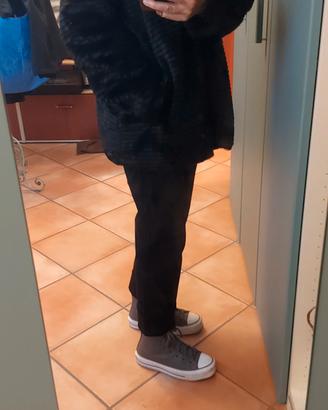 pelliccia ecologica nera