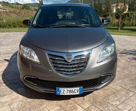 Lancia ypsilon 1.3 multijet 95cv - 2015