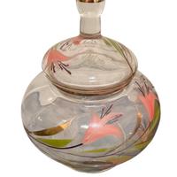 Vaso in cristallo e disegni a mano