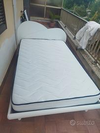 letto una piazza e mezzo senza materasso