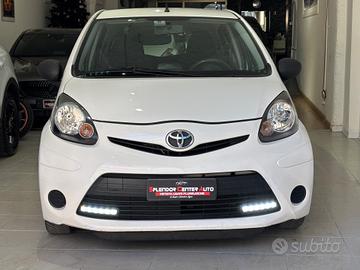 Toyota Aygo 1.0 12V VVT-i 5 porte Active Connect