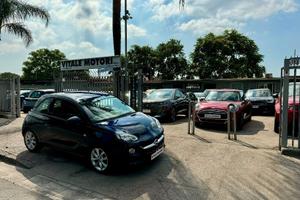 Opel Adam 1.4 87 CV GPL Tech White/Black Link