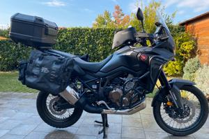 Africa Twin 1100 super accessoriata del 2023
