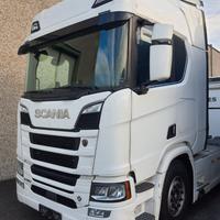 Trattore stradale SCANIA R580 V8