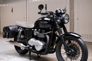 Triumph Bonneville T100 Limited 986MF