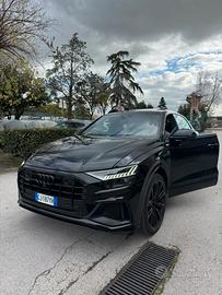 Audi Q8 60 TFSI e Plug-in Hybrid
