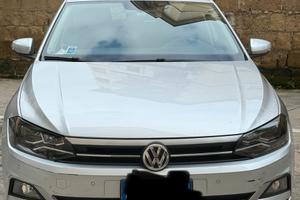 Volkswagen Polo 1.0