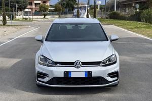 Volkswagen Golf 7.5 R-line 2.0 tdi dsg nuovo