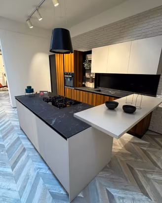 Cucina Febal - isola e penisola - Esposizione