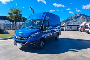 Iveco Daily Furgonato TETTO Alto KM: 165.197