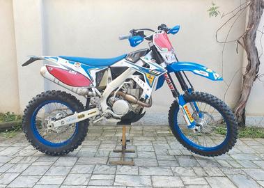 TM EN 450 Fi enduro targato