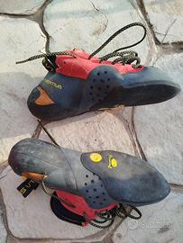 Scarpe arrampicata testa rossa