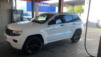Jeep gran cherokee wk2