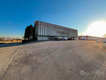 Commerciale a Campoformido