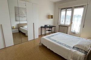 Stanza in appartamento via Scipione Cassola Parma