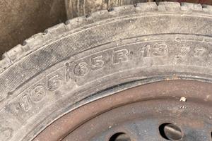 4 gomme e cerchi 165/65 R13