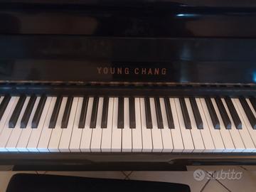 Pianoforte verticale