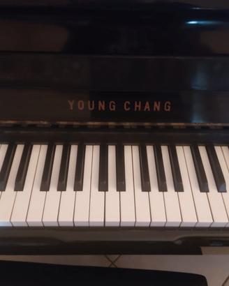 Pianoforte verticale