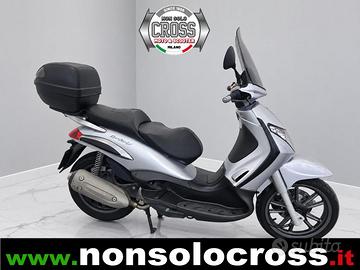 PIAGGIO Beverly 250 - ANNO