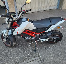 Benelli TNT 125 cc Anno 2020