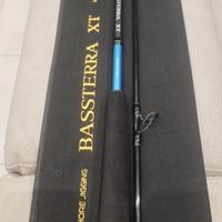 Shore jigging spinning pesante shimano