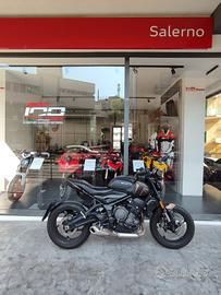 Triumph Trident 660 black anno 2022
