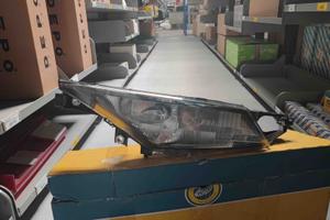FARO DX LANCIA Y 1995>2000 COD.MARELLI 71237123112