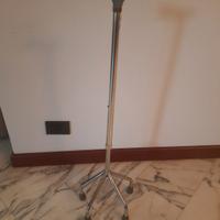 Bastone da passeggio leggero

 -  tripode