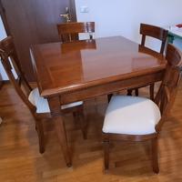 TAVOLO E 4 SEDIE LINEA I CILIEGI – 1559 €