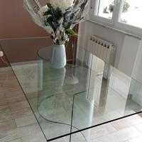 TAVOLO IN CRISTALLO DI DESIGN