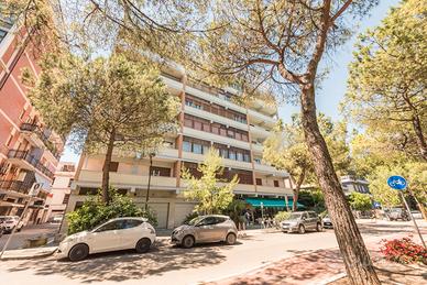 Appartamento in viale regina margherita, 27