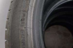 gomme 255/40/19