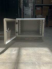 Armadio rack da muro