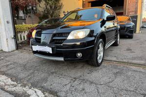 Mitsubishi Outlander 2.0i 16V 4WD