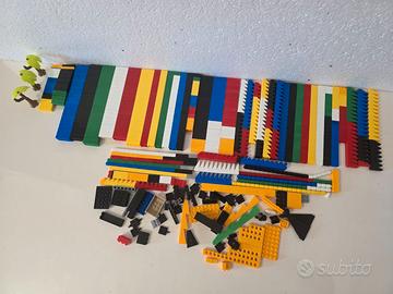 1,270 kg – 1171 pezzi Mega Blocks compatibili Lego