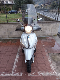 Piaggio Beverly 300