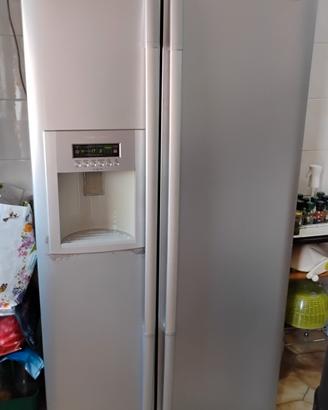 FRIGORIFERO LG AMERICANO