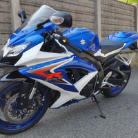 Suzuki gsx r 750 k8