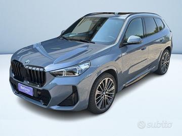 BMW X1 xdrive23i mhev 48V MSport Edition Signature