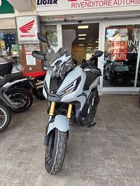 Honda X-ADV 750 2021 valuto permuta - finanziament
