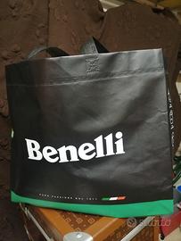 borsa benelli e 5 adesivi