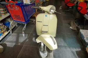 Vespa 125 senza frecce - Anni 70