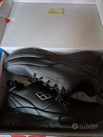 scarpe Arena comfort n.40