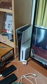 PS5 disc + 2 dualsense White