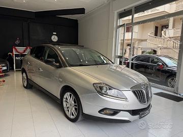 Lancia Delta 1.6 MJT Platino “TETTO APRI”