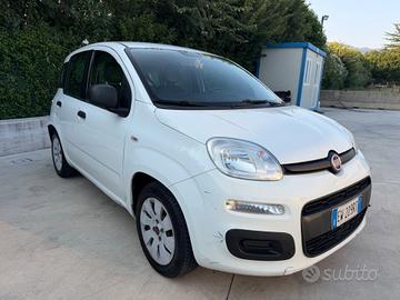 Fiat Panda 1.3 MJT S&S Lounge 75 CV