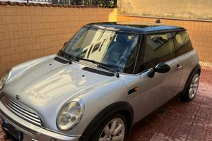 Mini cooper 1600 benzina gpl
