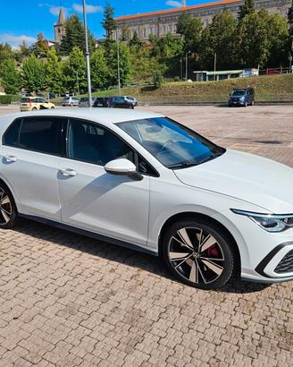 Volkswagen Golf GTE HYBRID elettrica/benzina